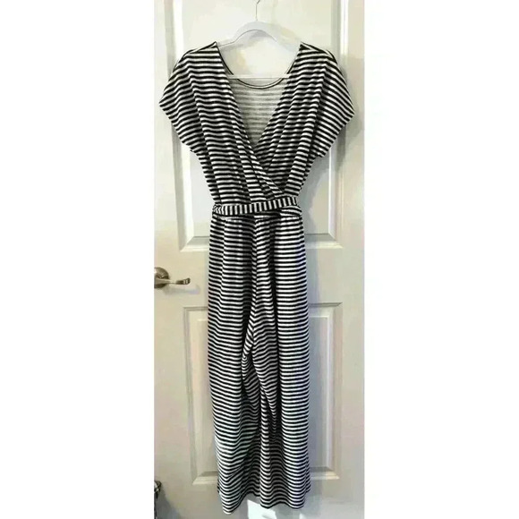 Old Navy Womens Knit Jumpsuit Size L Gray/cream Striped oversized open back belt - Picture 6 of 10